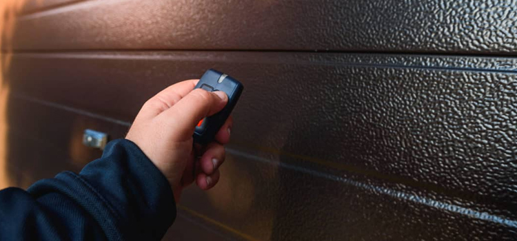 automatic door opener with remote control in Rancho Santa Margarita